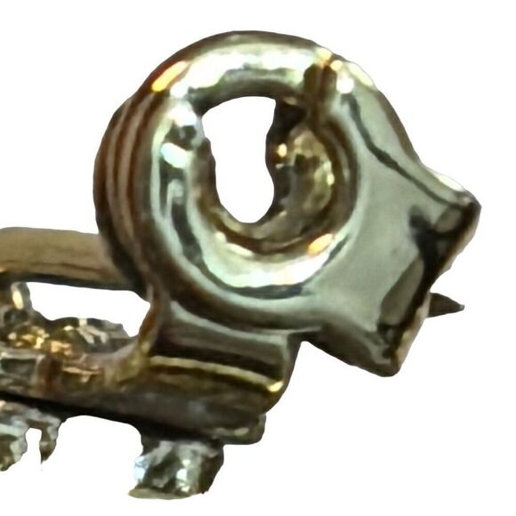 Set of Two little enamel and gold tone metal ladybug pins - Picture 12 of 12